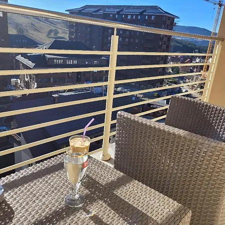 Sunny View Apartment