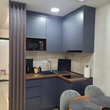 Sunny View Apartment